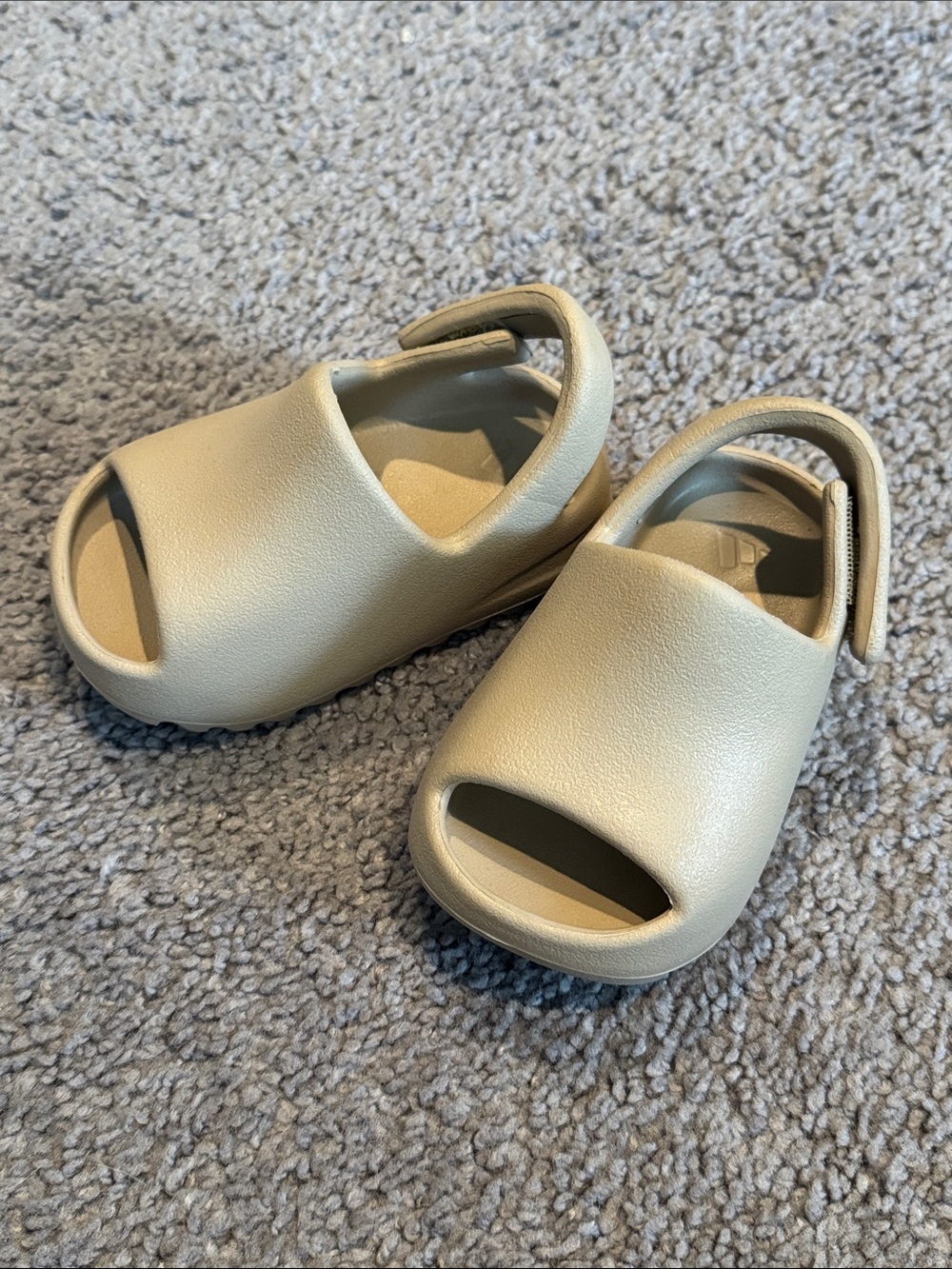 Adidas Yeezy Slide 'Bone 2.0' - Toddler 5K